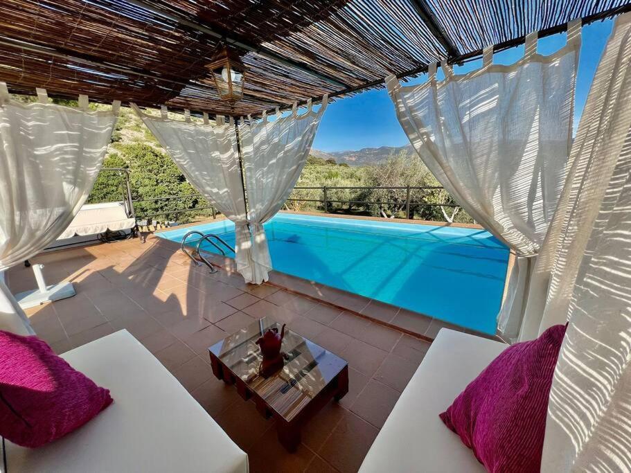 Casa Rural Alfavila Castillo de Locubín Eksteriør billede
